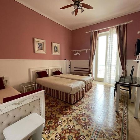 B&B Mariupol トラーパニ エクステリア 写真