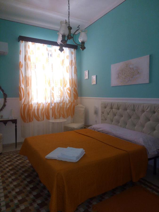 B&B Mariupol トラーパニ エクステリア 写真